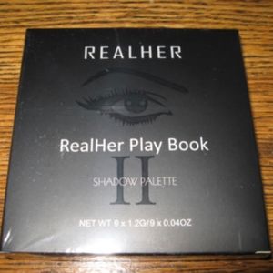 REALHER Play Book Eye Shadow Palette II Brand New